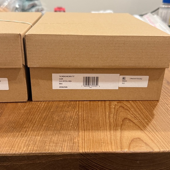 Moda Shine Mini Tote - Picture 4 of 12